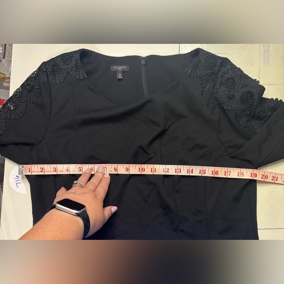 Talbots Classic Dress Size 16P Petite Black Stretch Lace Detail Sleeve Midi - Picture 4 of 7